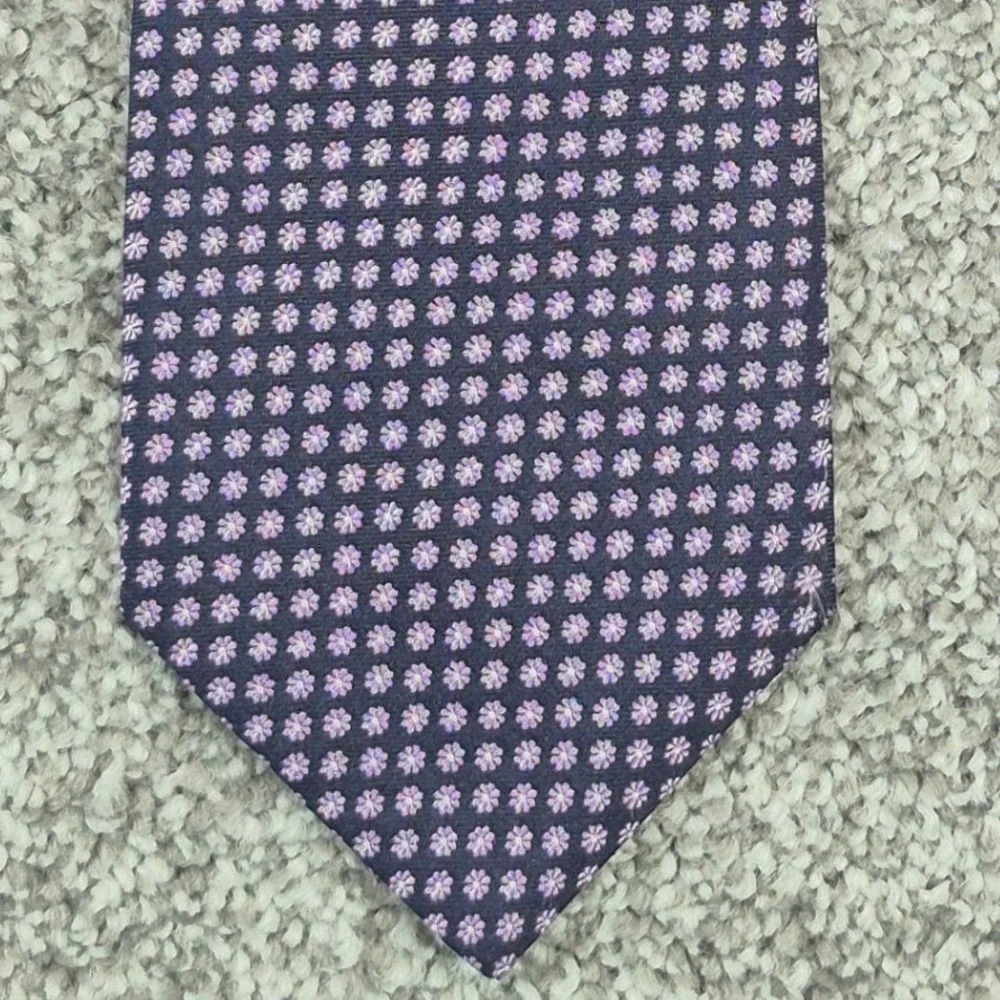 Brooks Brothers Necktie 100% Silk Purple Flower Print